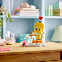 LEGO® Looney Tunes™ 40824 Adorabilul canar Tweety (1)