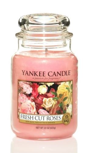 Yankee Candle Fresh Cut Roses lumânări parfumate 623 g