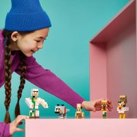 Jucărie LEGO® Minecraft® Atac în deșert cu un jocheu de găini 21592 (2)