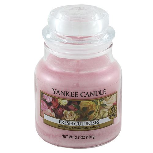 Yankee Candle Fresh Cut Roses lumânări parfumate 104 g