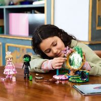 LEGO® Wicked 75682 Figurinele Elphaba și Glinda (3)
