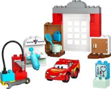 LEGO® DUPLO® ǀ Disney  10456 Vizita lui McQueen la garajul lui Doc (2)