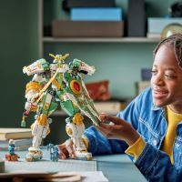 LEGO® NINJAGO® 71860 Robotul de Titan al lui Lloyd la a 15-a aniversare (1)