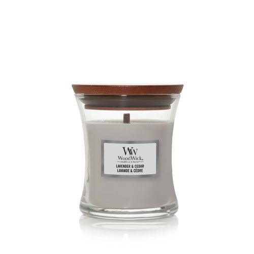 WoodWick Lavender & Cedar lumânare parfumată cu fitil de lemn 85 g