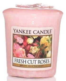 Yankee Candle Fresh Cut Roses lumânări parfumate 49 g