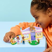 LEGO® Friends 42679 Hotel pentru iepurași în orașul Heartlake (1)