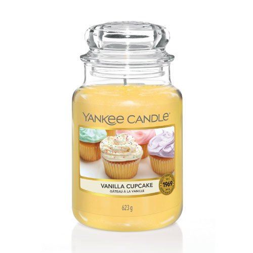 Yankee Candle Vanilla Cupcake lumânări parfumate 623 g
