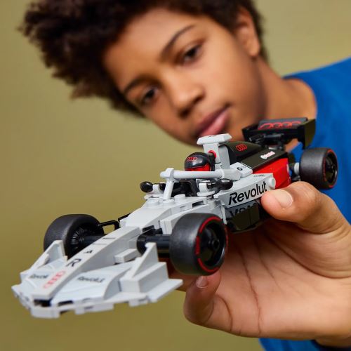 LEGO® Speed Champions 77259 Mașină de curse Audi Revolut F1® Team R26