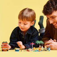 LEGO® Bluey 11202 Călătoria familiei lui Blue cu mașina la plajă (1)