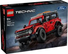 LEGO® Technic 42213 SUV Ford Bronco® (3)