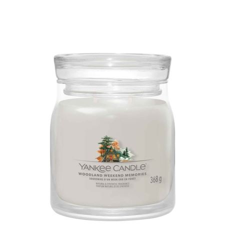 Yankee Candle Woodland Weekend Memories lumânare mijlocie Signature 368 g